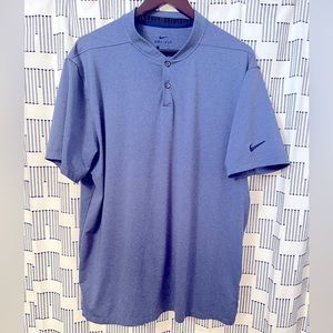 Mens Nike Dri-Fit Golf Shirt. Short sleeve size Large
